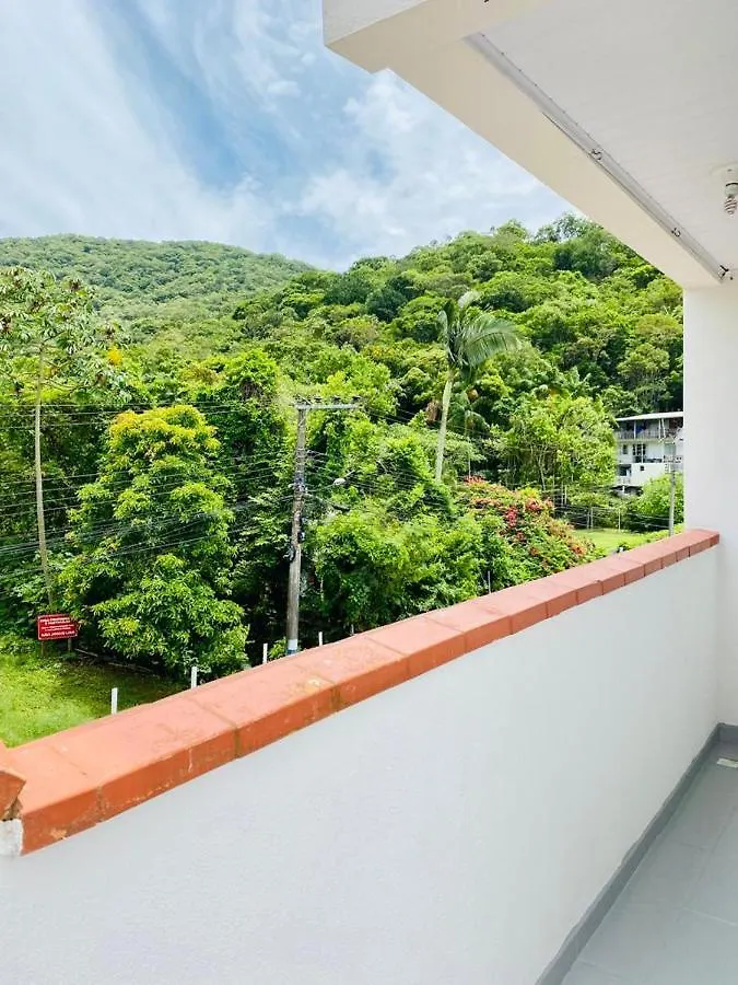 Balneário CamboriúBal. Camboriu -- Apartamento Tranquilo E Aconchegante.公寓 0*, Balneário Camboriú