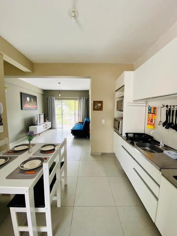 公寓 Balneário CamboriúBal. Camboriu -- Apartamento Tranquilo E Aconchegante.公寓 巴西